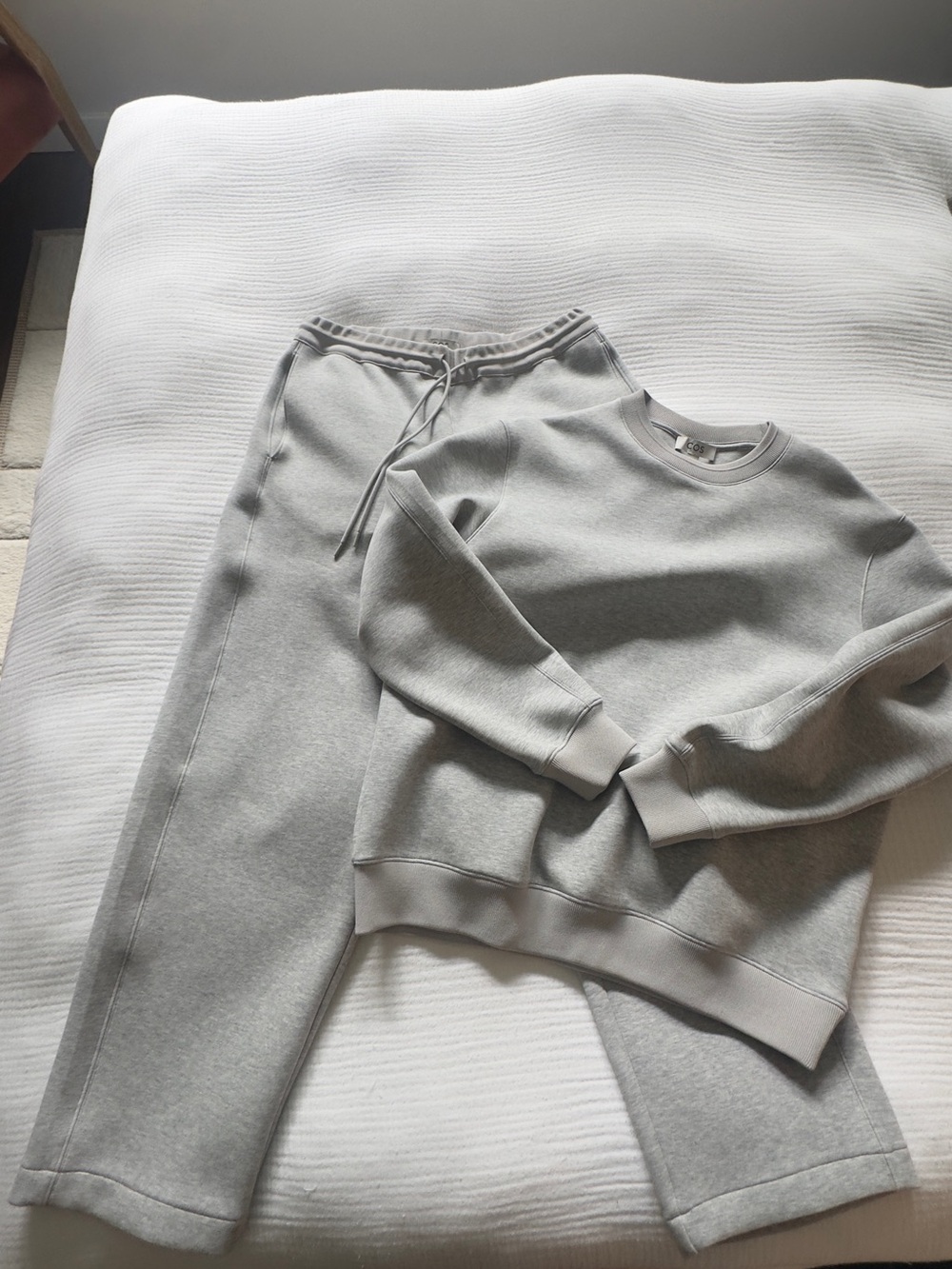 COS Light Gray Crewneck Sweatshirt and Pants